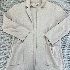 Stylish Beige Long Coat with Pockets